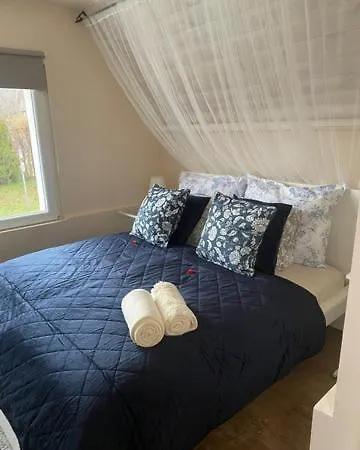 Apartment Diofa Apartman Pazmand